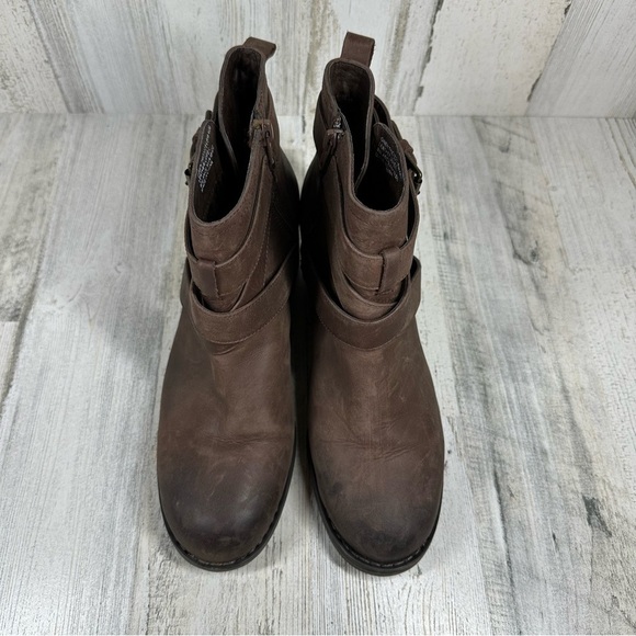 Tara M. Brown Leather Ankle Boots with Leather Straps Buckle Detail #1167 - Picture 5 of 11